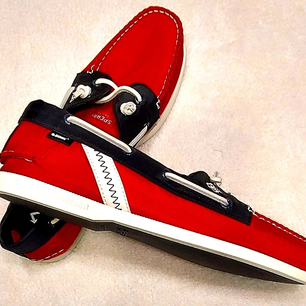 Shoes - Picture 5 of 6